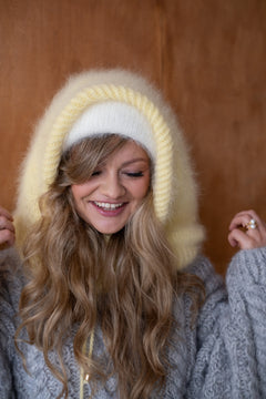 Czapka Bunia angora i merino, handmade