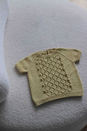 Jedwabny dziecięcy t-shirt Sirka handmade w słomkowym odcieniu 