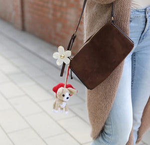 Brelok chihuahua i zawieszka usta Sirka handmade na torebce