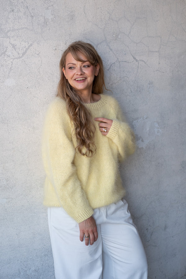 Sweter Martyna, z długim rękawem, angora & merino, handmade