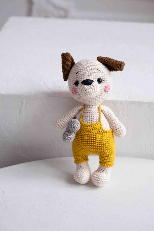 Piesek Fifi robiony na szydełku Sirka handmade