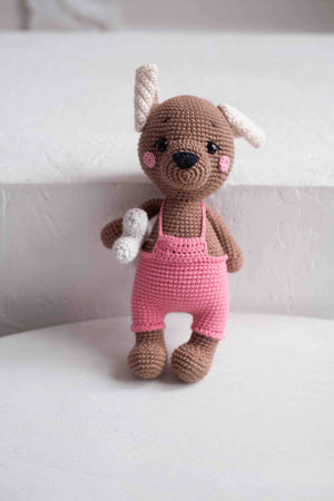 Piesek Lola robiony na szydełku Sirka handmade