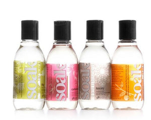 4 butelki płynu do prania delikatnych tkanin SOAK 375 ml o zapachu fig, celebration, lacey, yuzu