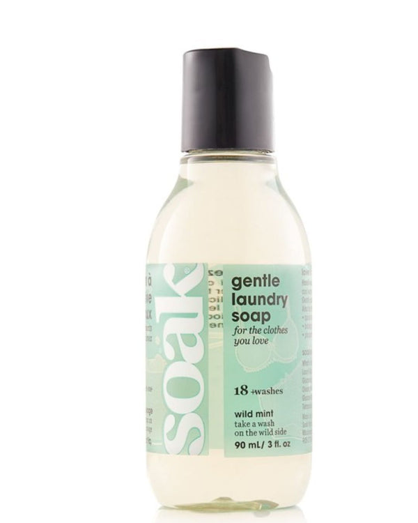 Płyn do prania delikatnych tkanin SOAK w butelce 90 ml o zapachu wild mint