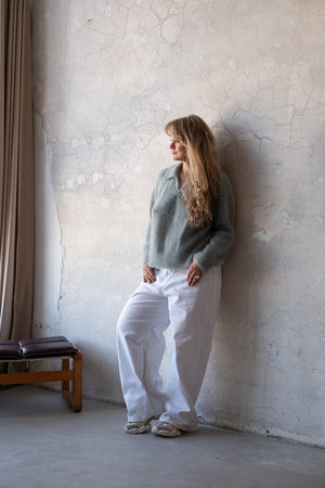 Sweter Matylda, z kołnierzykiem, handmade
