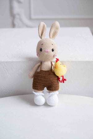 Króliczek Tolo robiony na szydełku Sirka handmade